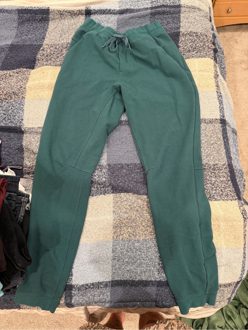 Dark Green LULULEMON Drawstring Sweatpants